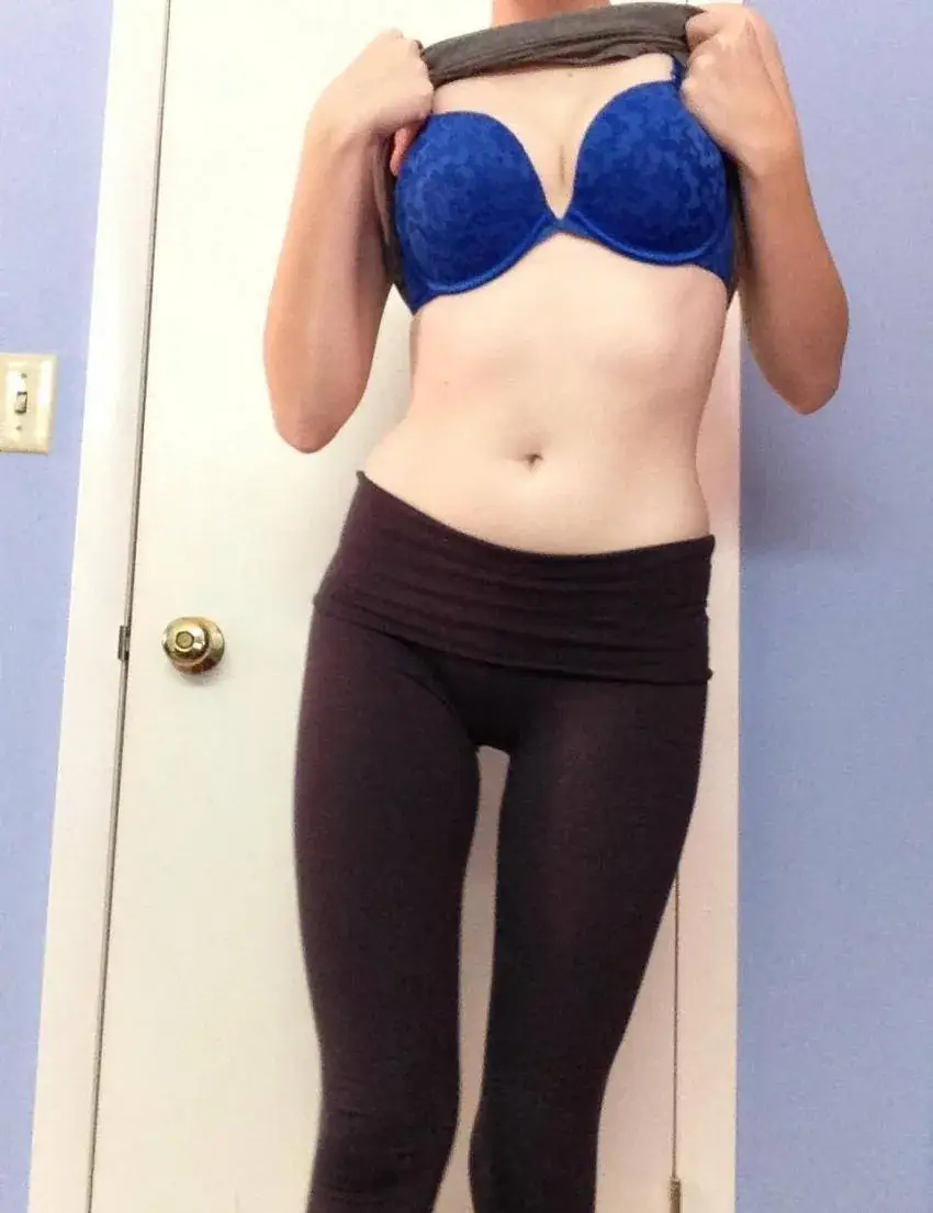 LeiALittleCloser82