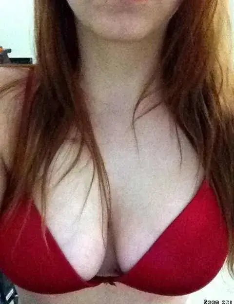 RosaellaBloom